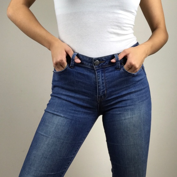 Blue jeans!! - Picture 4 of 8